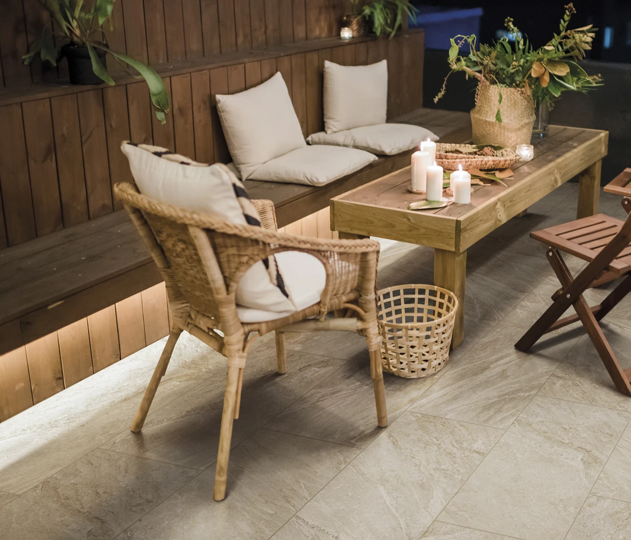 FIORDI BEIGE ROOM SCENE.webp