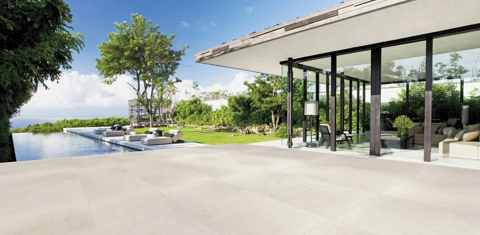 LEONARDO BONE ROOM SCENE.webp