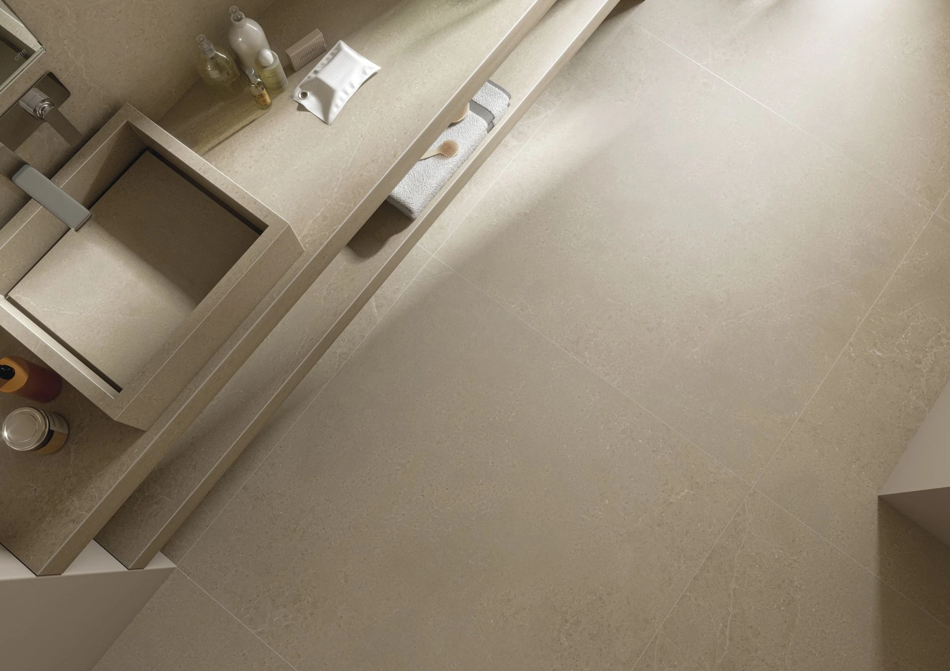 NORWICH SAND ROOM SCENE.webp