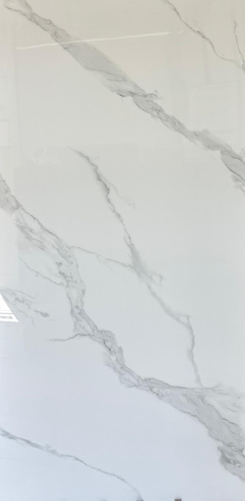 CALACATTA LIMA 